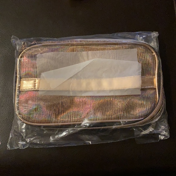 Cosmetic Traincase - Picture 3 of 7